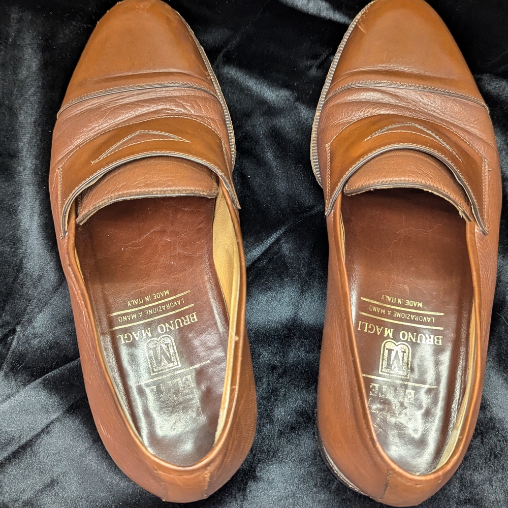 Bruno Magli Men's Tan Leather Slip-On Loafers - Picture 4 of 8